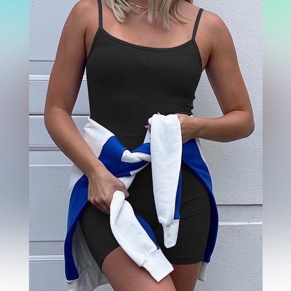 Women's One Piece - Picture 4 of 6